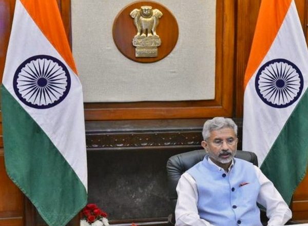 World News | Jaishankar Speaks to UK Foreign Secy, Discusses Cooperation over COVID-19 Challenges
