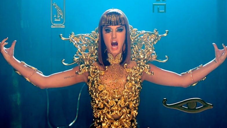 Katy Perry Calls Social Media ‘Trash’ and Fans of the Dark Horse Singer Totally Agree With Her Sentiments!
