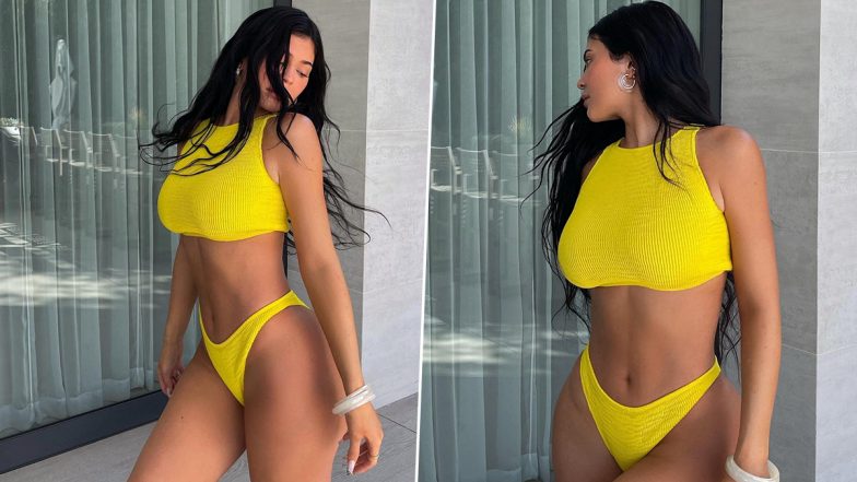 Kylie Jenner Describes Her Weekend Mood With These Sizzling Hot Bikini Pics
