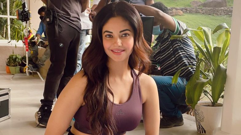 Meera Chopra Blames Cousin Priyanka Chopra for Not Getting Work, Says ‘I Had to Struggle’