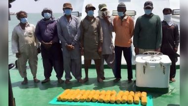 Indian Coast Guard Arrests Eight Pakistani Nationals With Boat Carrying 30 Kgs of Heroin, Worth Rs 300 Crore off Jakhau, Gujarat