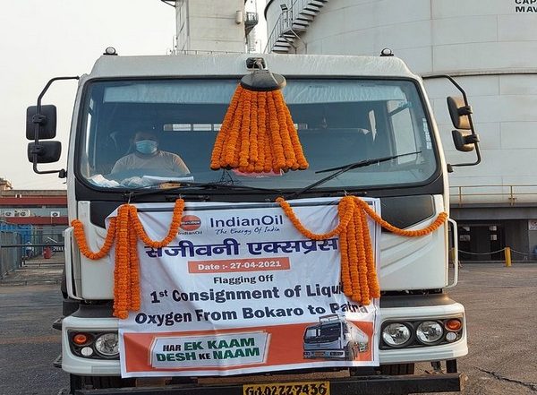 India News | Indian Oil Diverting Its LNG Tankers for Transportation of Liquid Medical Oxygen to States