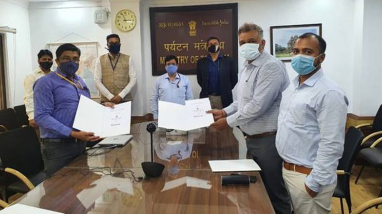 Ministry of Tourism Signs MOUs with Online Travel Companies Cleartrip and Ease My Trip to Strengthen Hospitality and Tourism Industry