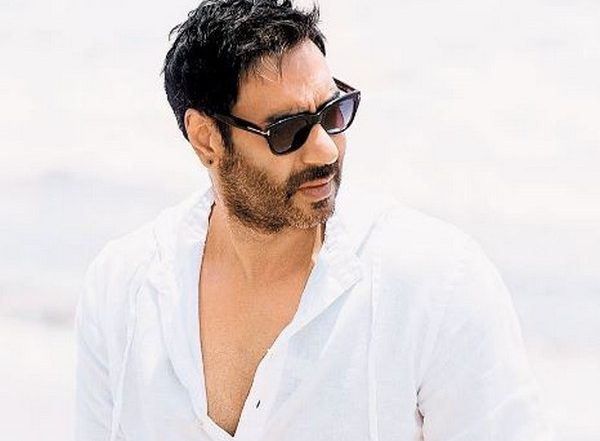 Entertainment News | Ajay Devgn Joins Hands with BMC and Hospital to Set Up COVID-19 ICUs