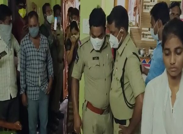 Andhra Pradesh: Four of a Family Commit Suicide Due to Mounting Financial Problems in Nandyal