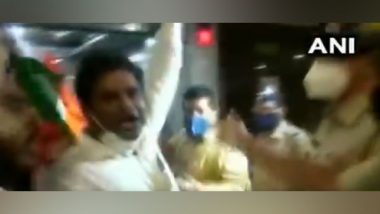 India News | Congress Workers Ransack Storia Foods Office in Mumbai over Advertisement Allegedly Mocking Rahul, Sonia