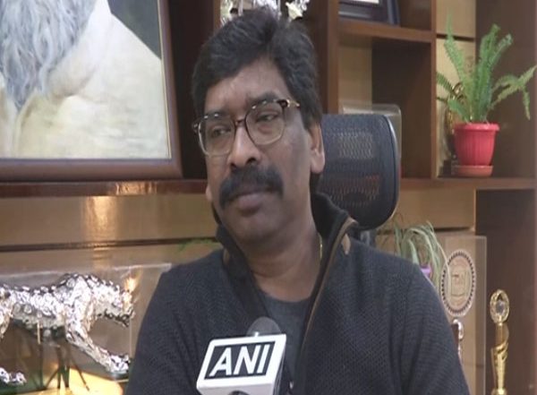 Jharkhand to Provide Free COVID-19 Vaccine to All Above 18 Years of Age, Says CM Hemant Soren