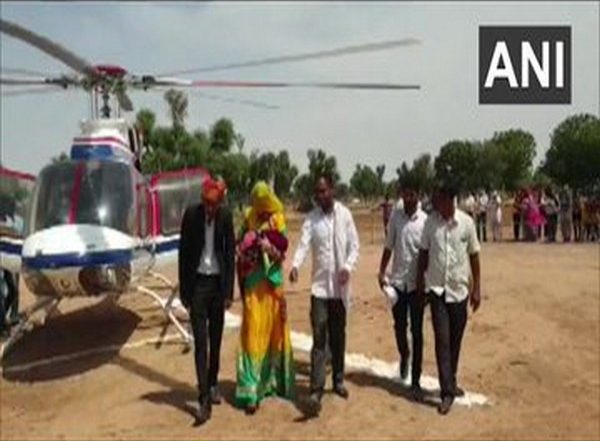 India News | Family in Rajasthan Village Hires Helicopter to Bring Home First Girl Child Born in 35 Years