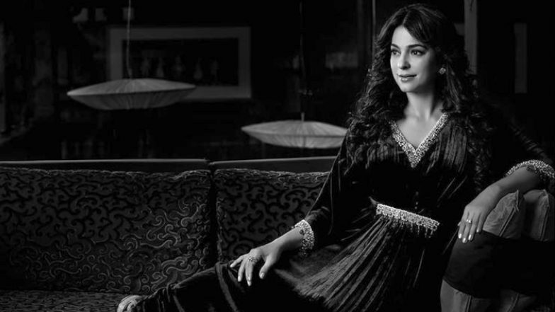 Juhi Chawla Urges People of Maharashtra to 'Start Chain of Gratitude' Amid COVID-19 Pandemic