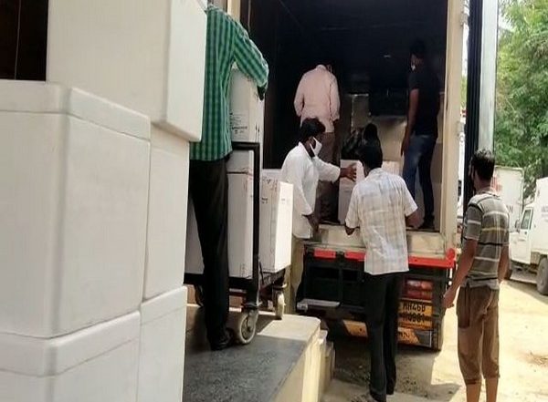 India News | Andhra Pradesh Receives Two Lakh Doses of Covishield Vaccine
