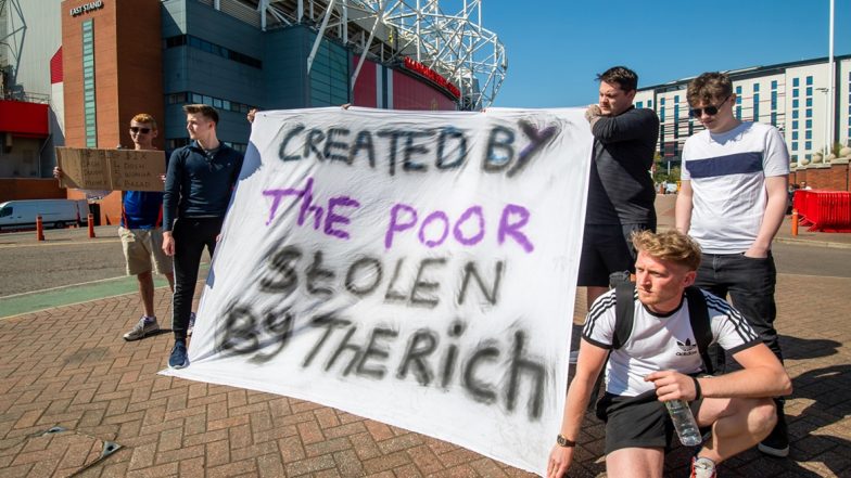 European Super League: Barcelona & Manchester United Fans Protest Over Break-Away Tournament