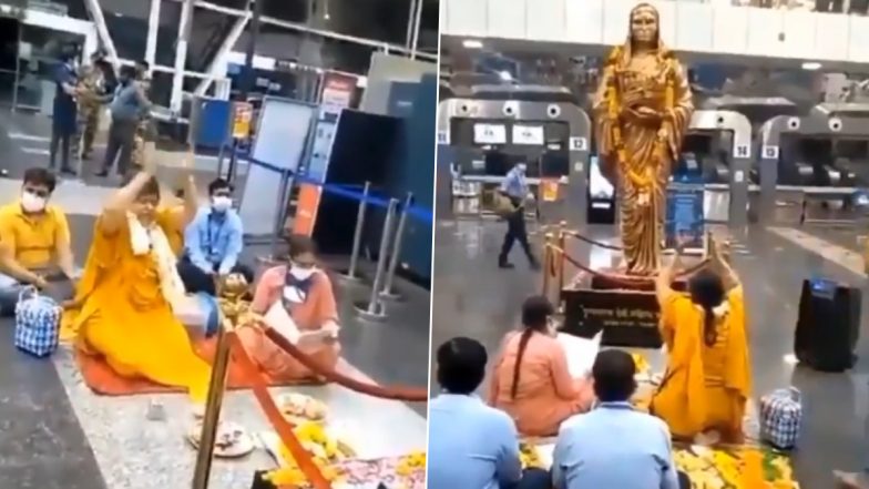 MP Minister Usha Thakur Performs 'Puja' in front of Devi Ahilya Bai's Statue at Indore Airport to Keep COVID-19 Away (Watch Video)