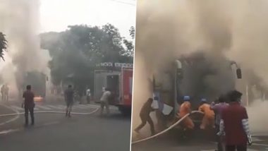 Andhra Pradesh: RTC Bus Catches Fire in Kakinada, Thick Smoke Engulfs Area (Watch Video)