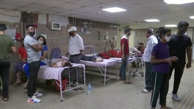 Delhi: Nearly 400 People Fall Sick After Eating Adulterated Buckwheat (Kuttu Ka Aata) for Dinner; Many Throng LBS Hospital After Stomach Ache, Diarrhoea and Vomiting