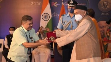 Business News | Author Sabarna Roy Gets Champions of Change Award