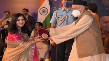 Business News | Acneologist Dr Suyomi Gets Champions of Change Awards