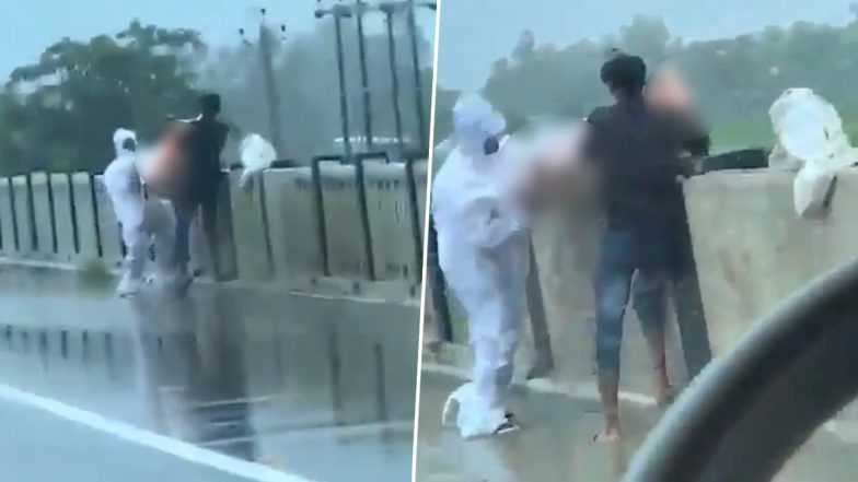 Uttar Pradesh Shocker: COVID-19 Patient's Body Thrown In Rapti River in Balrampur District; Relatives Booked After Video Goes Viral, Two Arrested