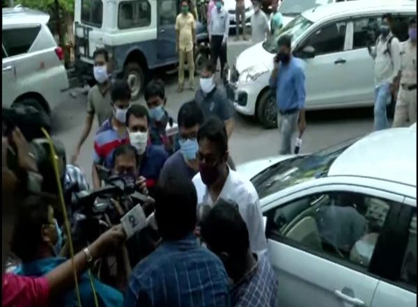 India News | Narada Scam: 3 TMC Leaders, Sovan Chatterjee Picked Up by CBI