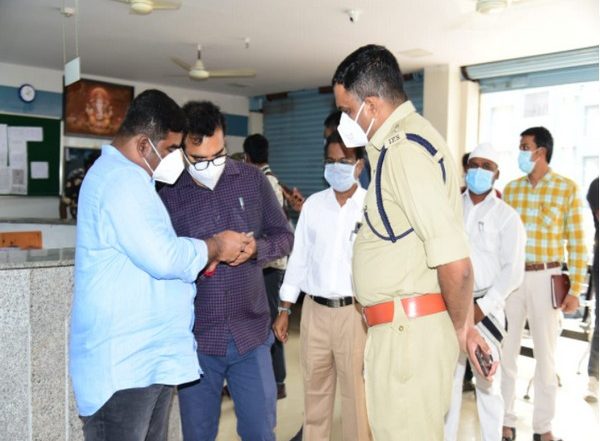 India News | Deaths of 4 Covid Patients at Private Hospital in Kurnool Not Due to Oxygen Shortage: District Collector, SP