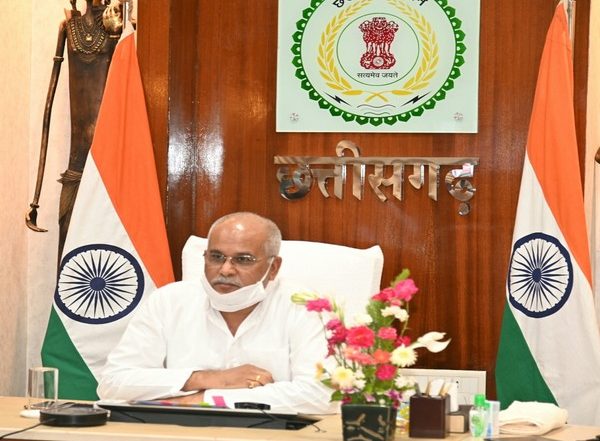 India News | COVID-19: CM Baghel Inaugurates 'Oxygen on Wheels', Food Distribution Service of Raipur Municipal Corporation