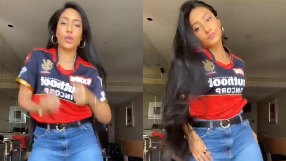 Yuzvendra Chahal’s Wife Dhanashree Verma Flaunts Her Dance Moves To ‘She Make It Clap’ In RCB Jersey; Watch Video