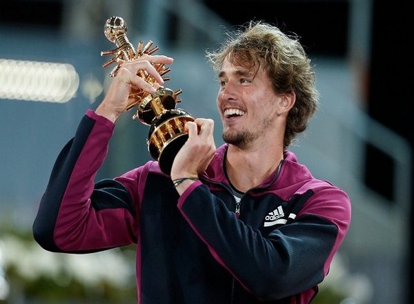 Madrid Open 2021 Finals: Alexander Zverev Clinch Beats Matteo Berrettini, Lift His Fourth ATP Masters 1000 Trophy