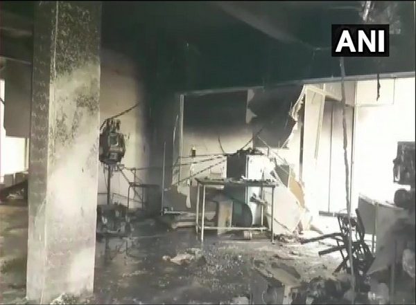 India News | Bharuch Hospital Fire Death Toll Rises to 16, Gujarat CM Announces Rs 4 Lakh Ex Gratia