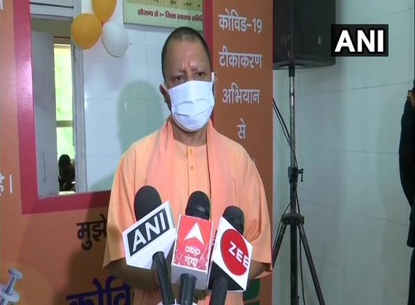 Uttar Pradesh CM Yogi Adityanath Announces To Provide Free Vaccines to People Aged 18–44 Years in the State