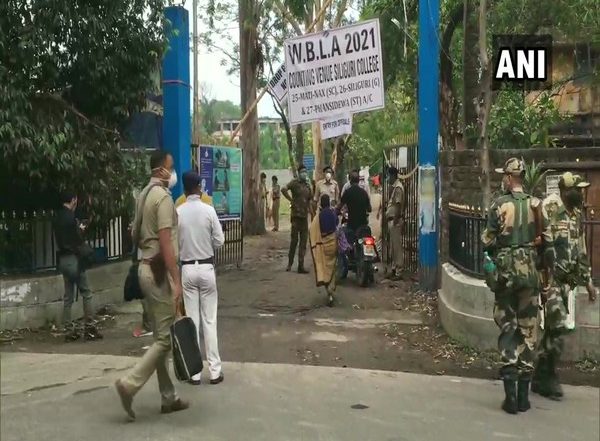 India News | West Bengal Assembly Poll Results: TMC Leads in 166 Seats, BJP in 83