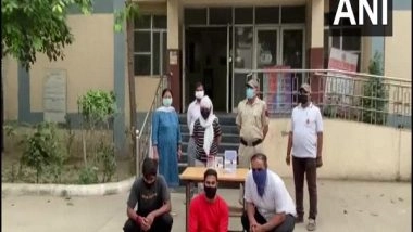 India News | Delhi: Four Including Nurse Held for Black Marketing Remdesivir at Rs 70,000 Per Dose