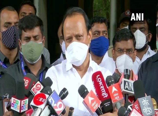 Maharashtra Wants to Prioritise Beneficiaries of 2nd Dose of COVID-19 Vaccine, Says Deputy CM Ajit Pawar
