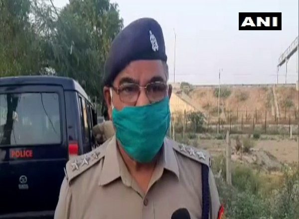 Uttar Pradesh: 4 Children Die Due to Suffocation After Being Trapped in Car While Playing in Bagpat