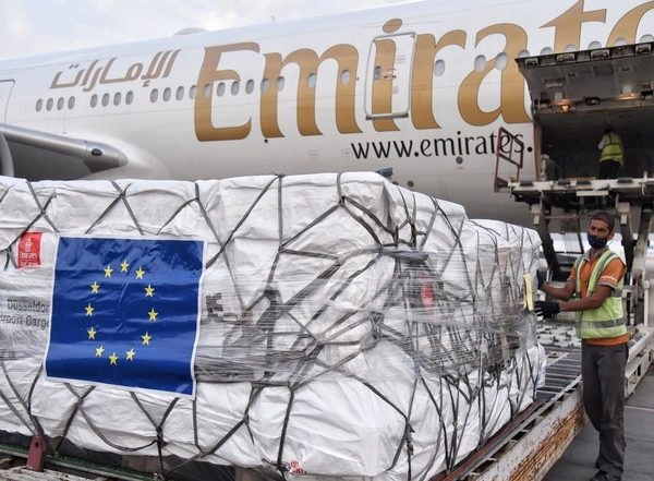 World News | COVID-19: India Receives Shipment of Ventilators, Remdesivir from EU