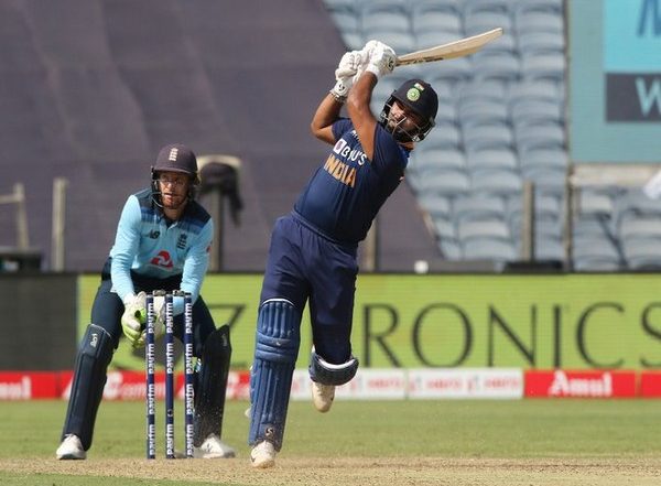 Sports News | COVID-19: Pant to Make Donation to Hemkunt Foundation to Aid India's Fight Against Pandemic