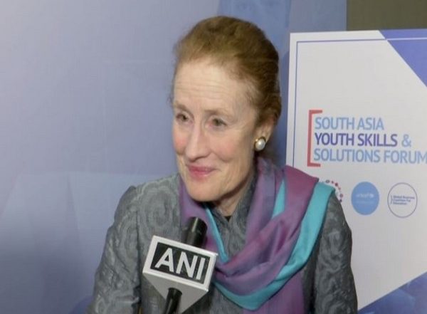 World News | Share Excess COVID-19 Vaccines Now, Says UNICEF Chief Ahead of G7 Summit
