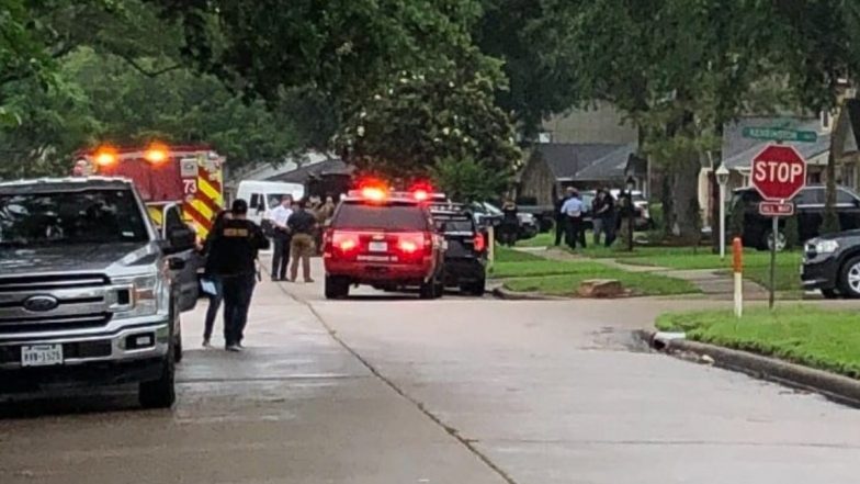Texas: 91 Including Five COVID-19 Infected People Found Locked Up in Two-Storey Building in Houston; Human Smuggling Operation Suspected