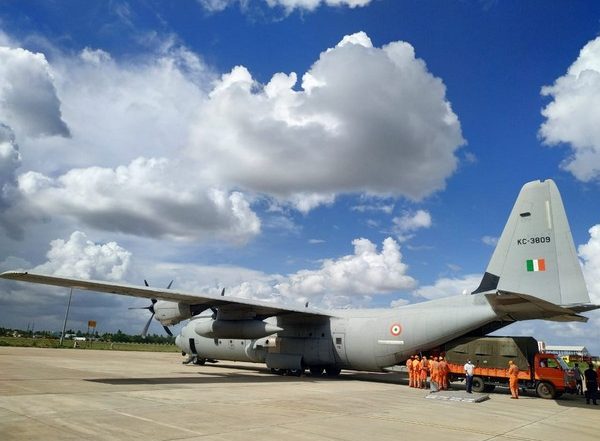 India News | Cyclone Tauktae: IAF Airlifts NDRF Personnel, Equipment from Kolkata to Ahmedabad