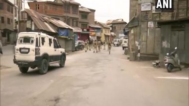 India News | J-K: Terrorists Hurl Grenade at Security Forces in Nawa Bazaar Area of Old Srinagar