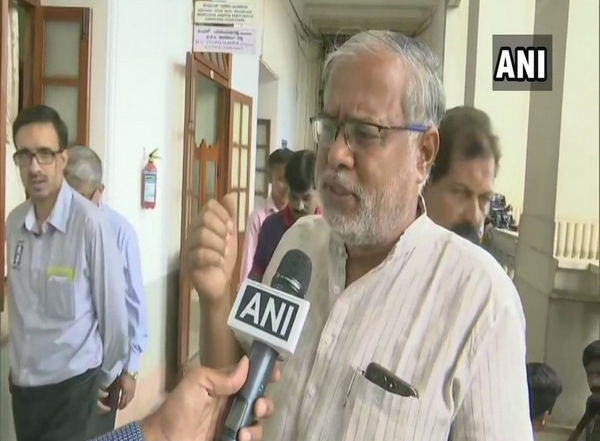 India News | Class 12 Exams Postponed, Class 11 Students to Be Promoted in Karnataka