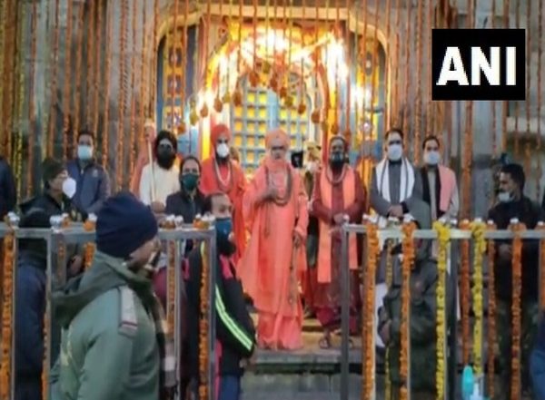 India News | Uttarakhand: Portals of Kedarnath Temple Open Amid Strict COVID Protocols