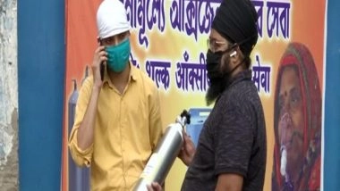 India News | Kolkata Gurudwara Runs Free Oxygen Langar for Covid-19 Patients