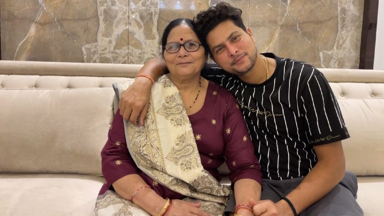 Kuldeep Yadav Wishes His Mother a Happy Mother’s Day 2021, Says ’You Are Special, Amazing and Awesome!