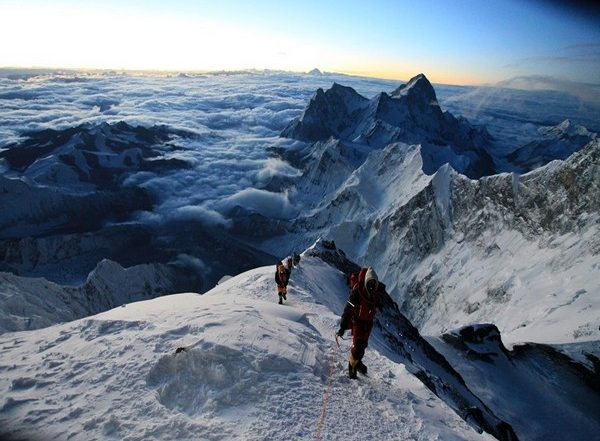 World News | Gasping for Oxygen, Nepal Asks Mountain Climbers to Bring Back Canisters for COVID-19 Patients