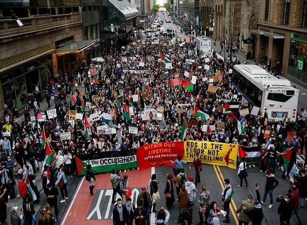 World News | March in Support of Palestine Organized in New York's Brooklyn