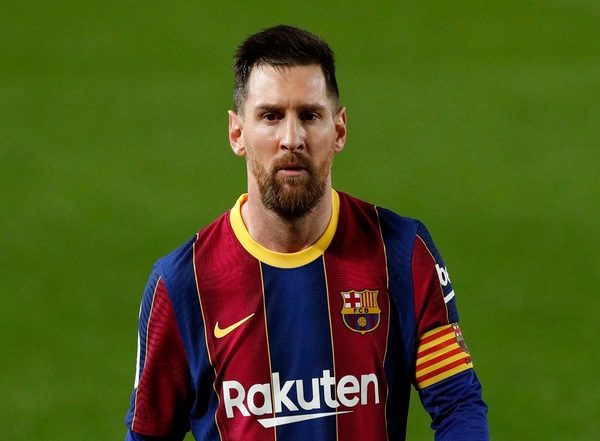 Sports News | Messi and Barcelona Teammates Under Investigation by La Liga for Breaching COVID-19 Protocols