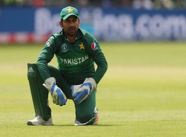 PSL 2021: Former Pakistan Skipper Sarfaraz Ahmed, 10 Others Barred From Boarding Commercial Flights to Abu Dhabi