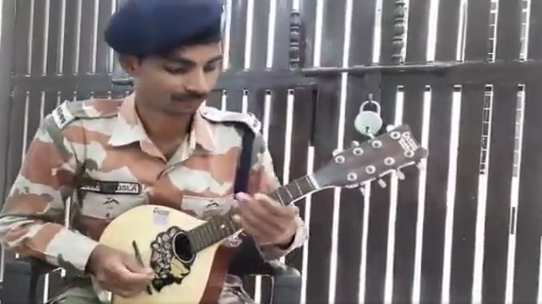 ITBP Constable Rahul Khosla Plays ‘Dil Diya Hai Jaan Bhi Denge’ Tune on Mandolin for Corona Warriors (Watch Video)