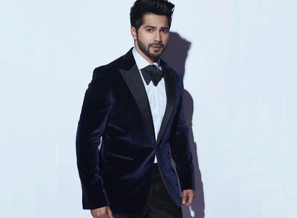 Entertainment News | Varun Dhawan Joins Initiative to Donate Oxygen Concentrators