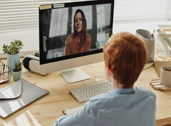 Health News | Study Reveals More Kids Seeing Doctors Virtually but Some Parents Still Hesitant