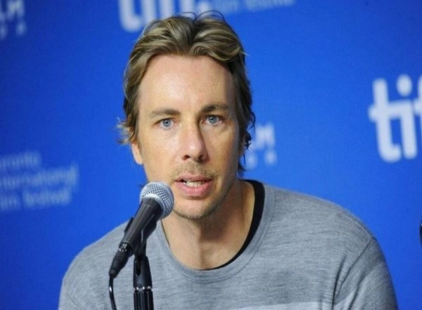 Tech News | Dax Shepard's Podcast 'Armchair Expert' Moving to Spotify This Summer